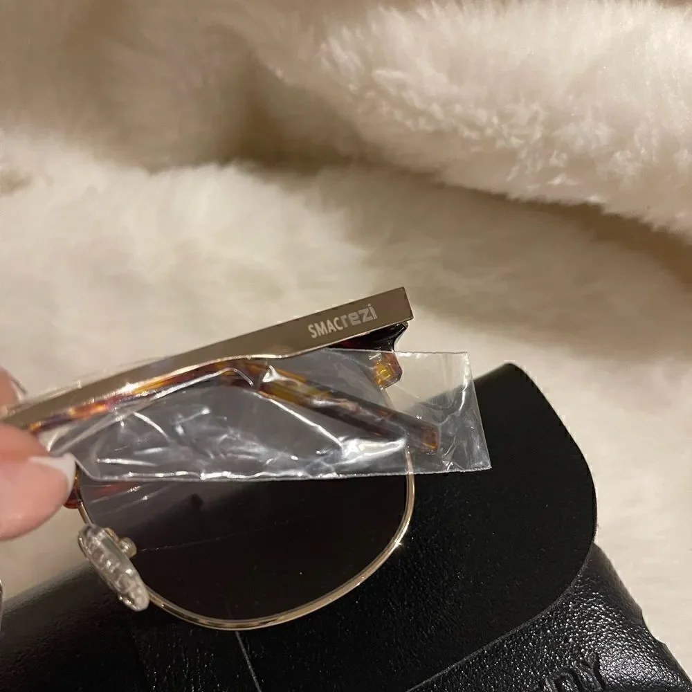 N/A unisex tortoise